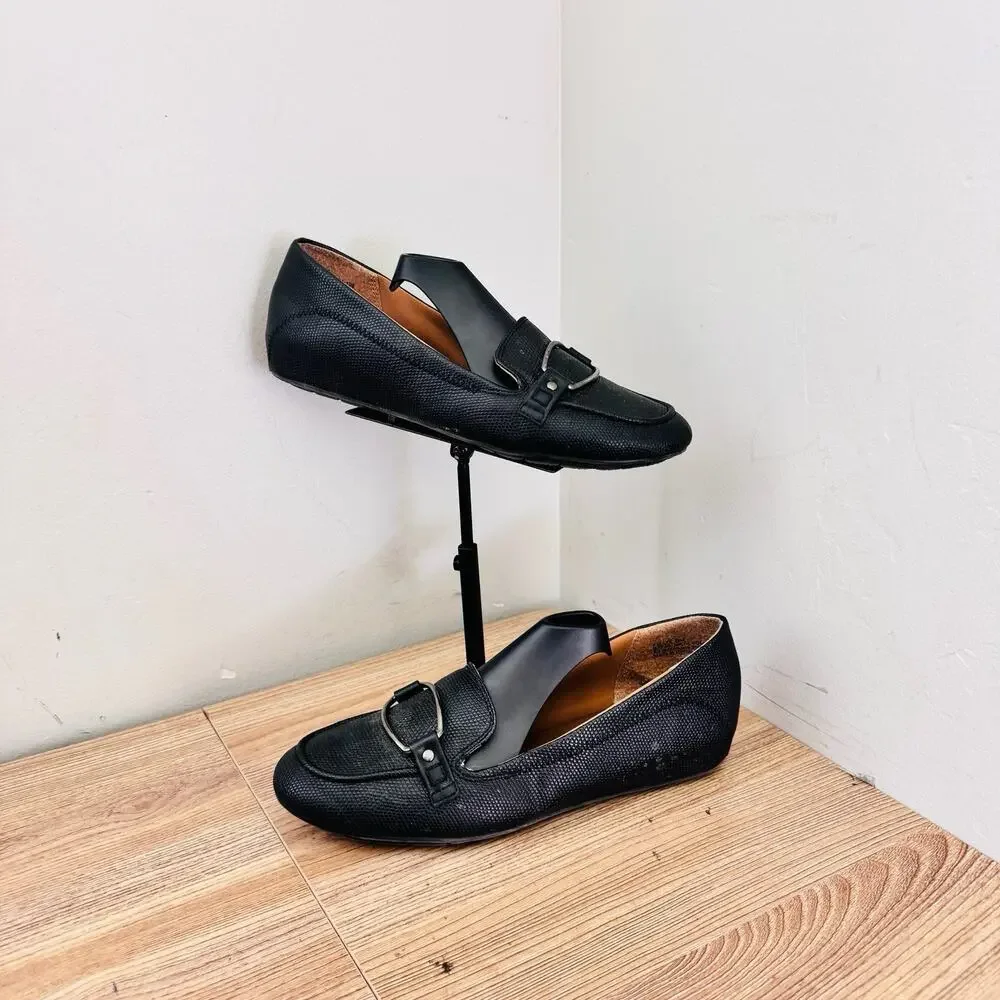 BareTraps Kellye Black Leather Loafers Women’s Size 9